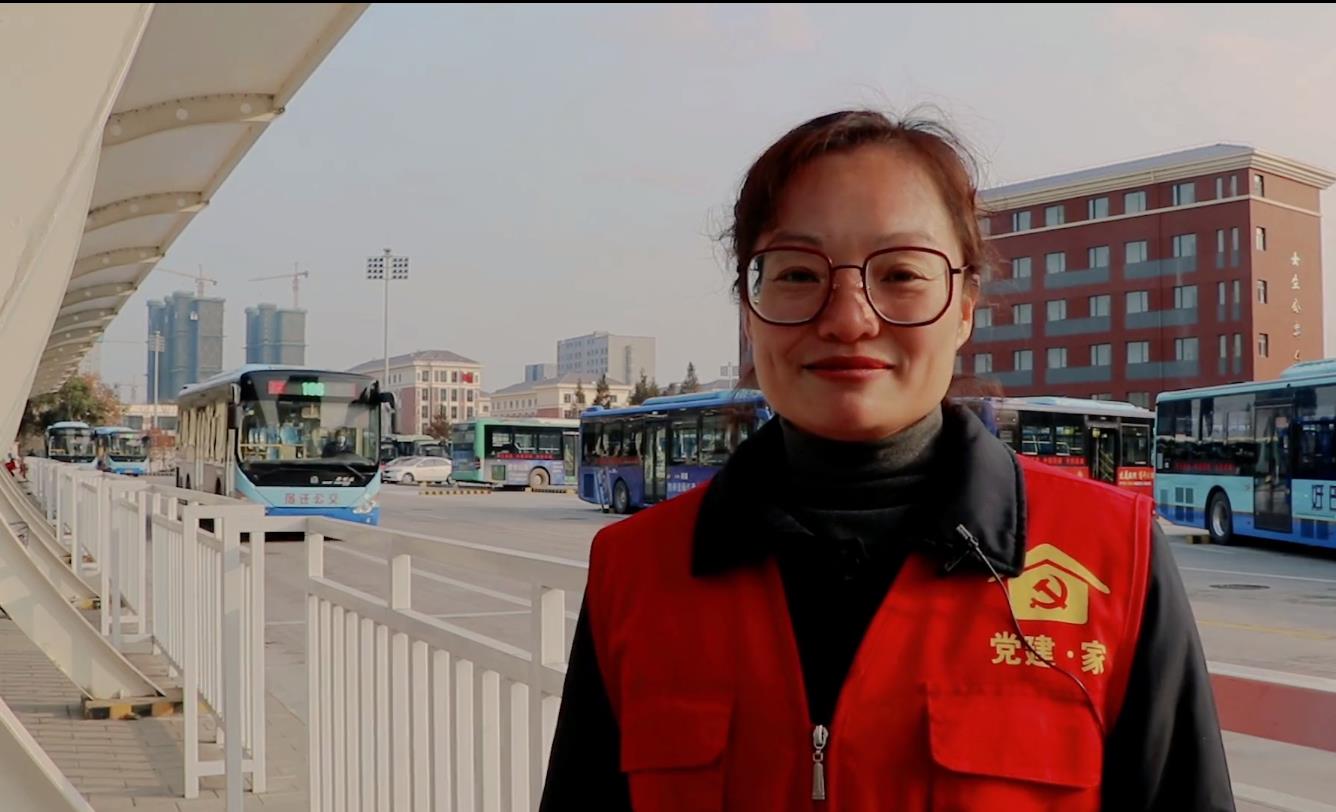 【新时代产业工人风采】亚洲情色
金牌职工——李伟