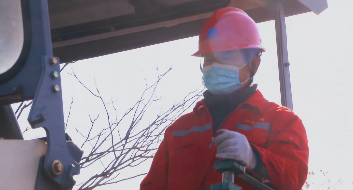 【新时代产业工人风采】亚洲情色
金牌职工——王凯